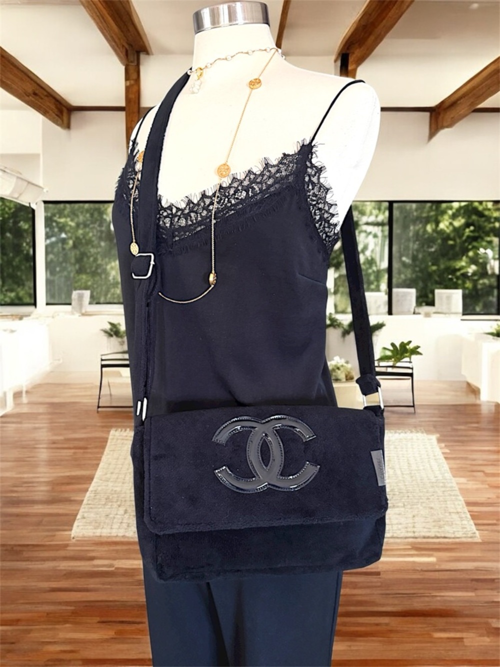CHANEL PRECISION BEAUTY CROSSBODY BAG SCHOOL, VACATION, WORK